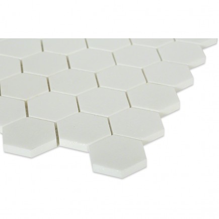 White Thassos Hexagon_corner_closeup